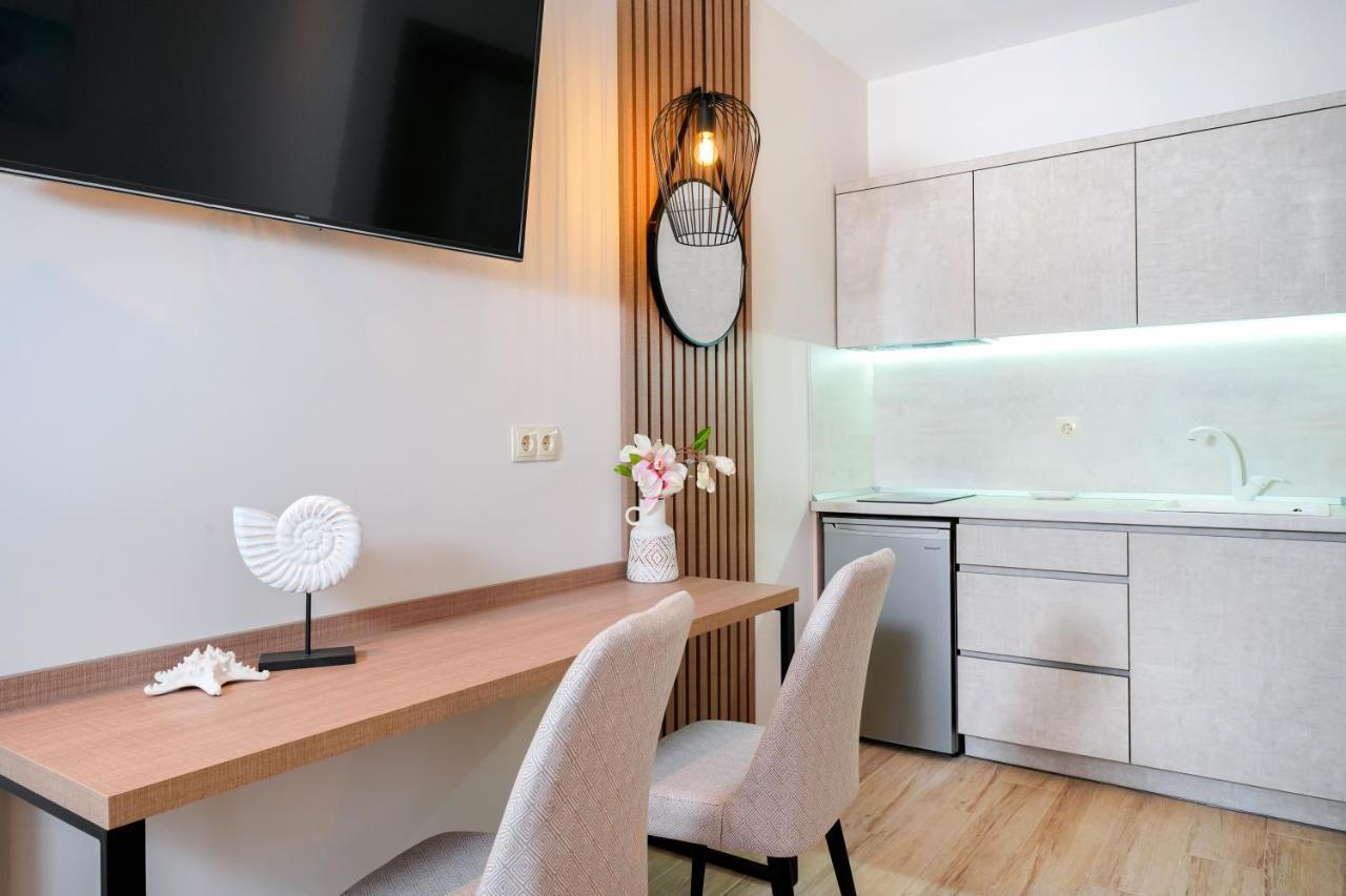 Tereza Golden Aparthotel Chrysi Ammoudia Exterior photo